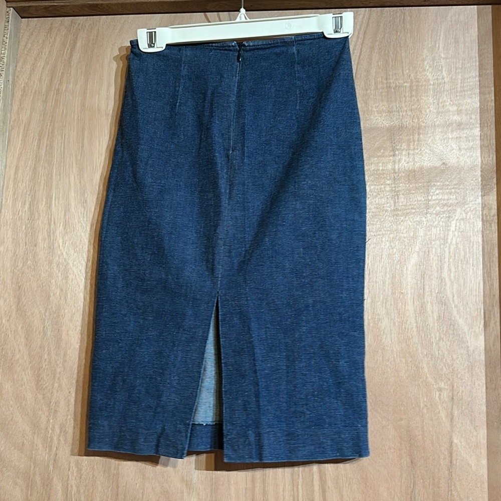 Zara basic size 4 - Picture 2 of 2